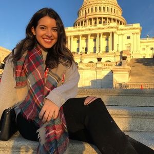 Meet your Posher, Jamee